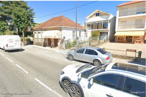 Moradia T5 para venda