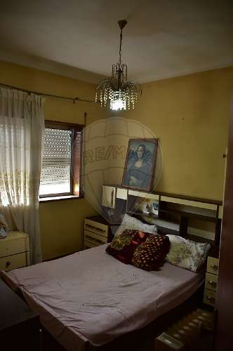 Moradia T5 para venda