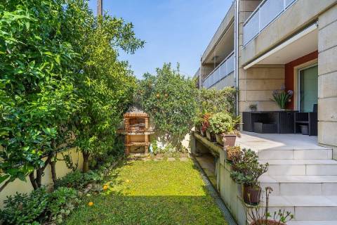 Moradia T4 para venda