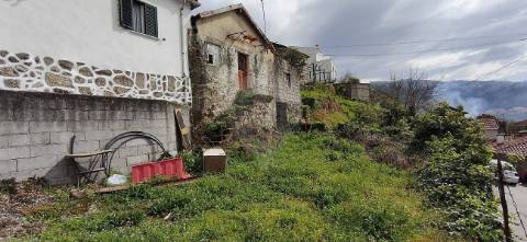 Moradia T2 para venda