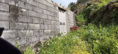 Moradia T2 para venda