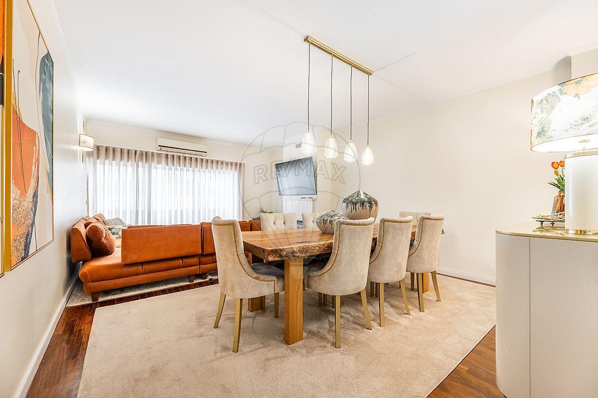 Apartamento T4 para venda