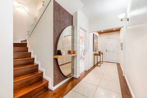 Apartamento T4 para venda