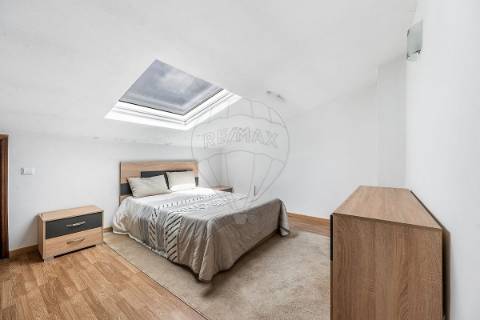 Apartamento T4 para venda