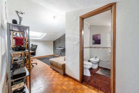 Apartamento T4 para venda
