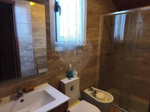 Moradia T4 para venda