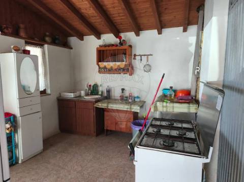 Moradia T4 para venda