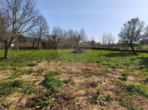 Moradia T4 para venda