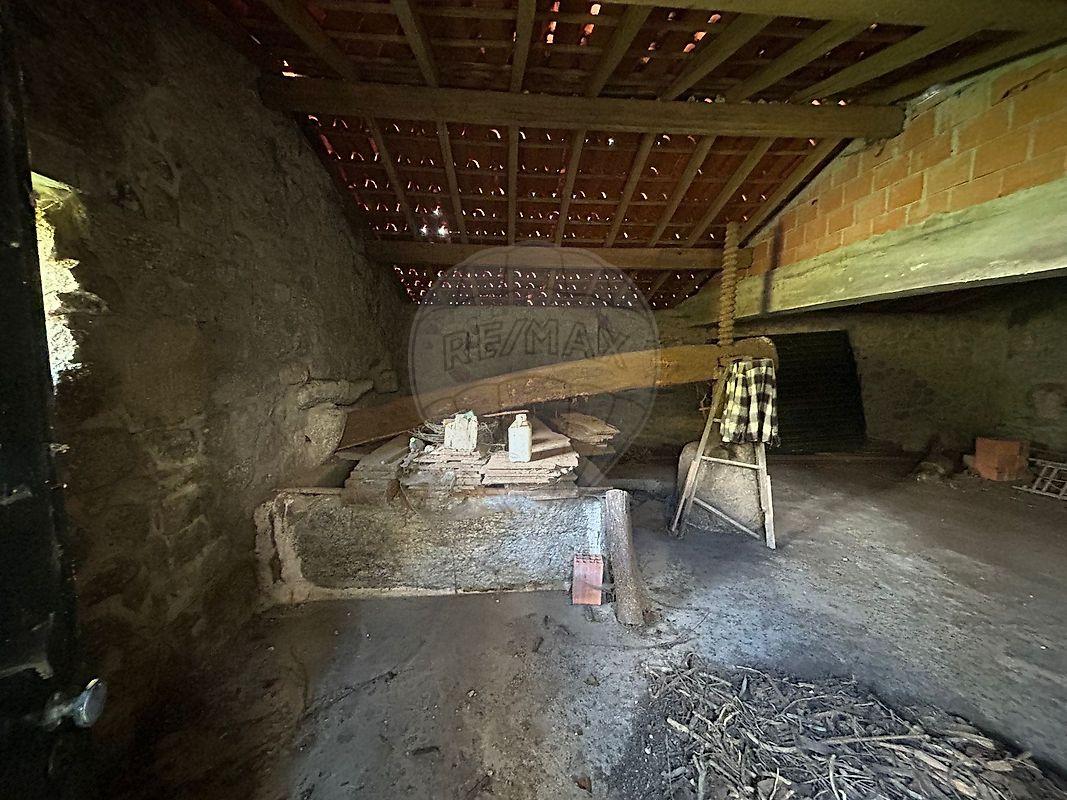 Moradia T0 para venda