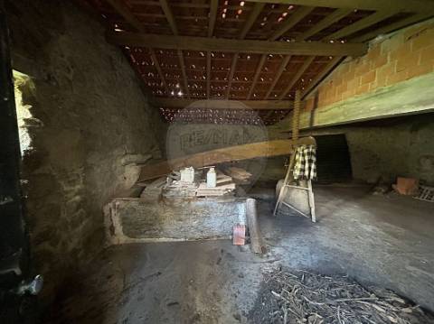 Moradia T0 para venda