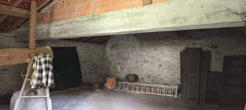 Moradia T0 para venda