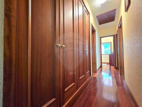 Moradia T2 para venda