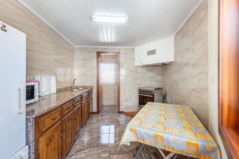 Moradia T2 para venda