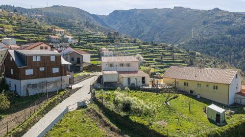 Moradia T2 para venda