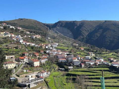 Moradia T2 para venda