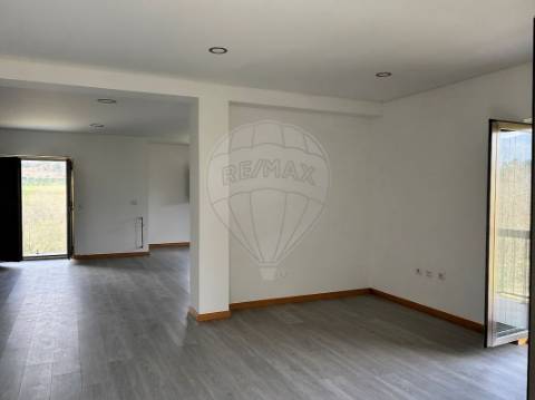 Moradia T3 para venda