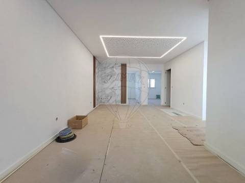 Moradia T2 para venda