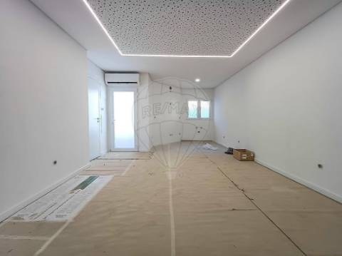 Moradia T2 para venda
