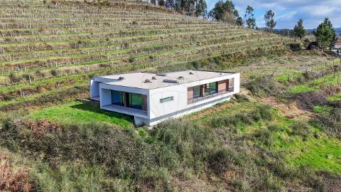 Moradia T3 para venda