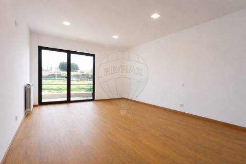 Moradia T2 para venda