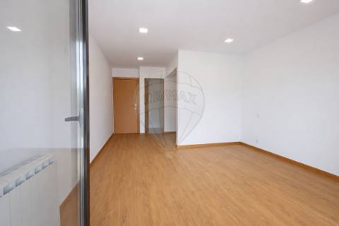 Moradia T2 para venda