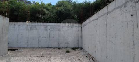 Moradia T4 para venda