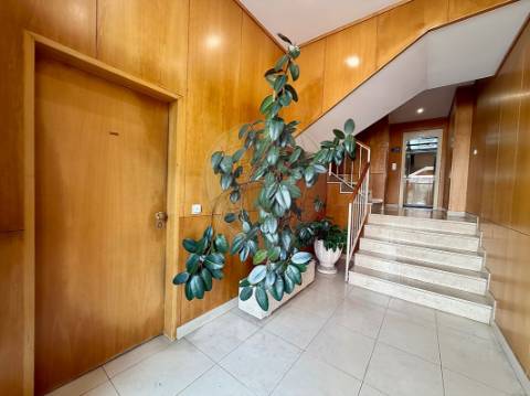 Apartamento T3 para arrendamento