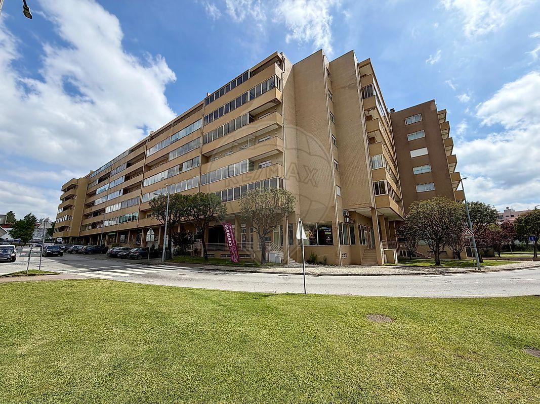 Apartamento T3 para arrendamento