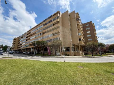 Apartamento T3 para arrendamento