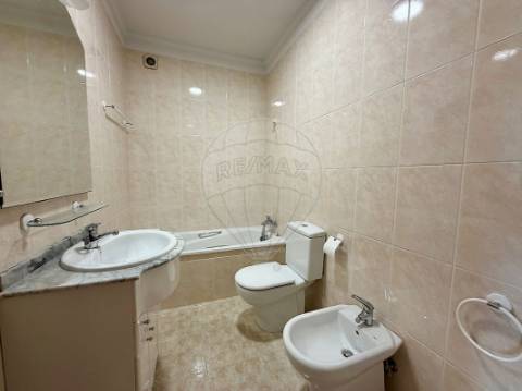 Apartamento T3 para arrendamento
