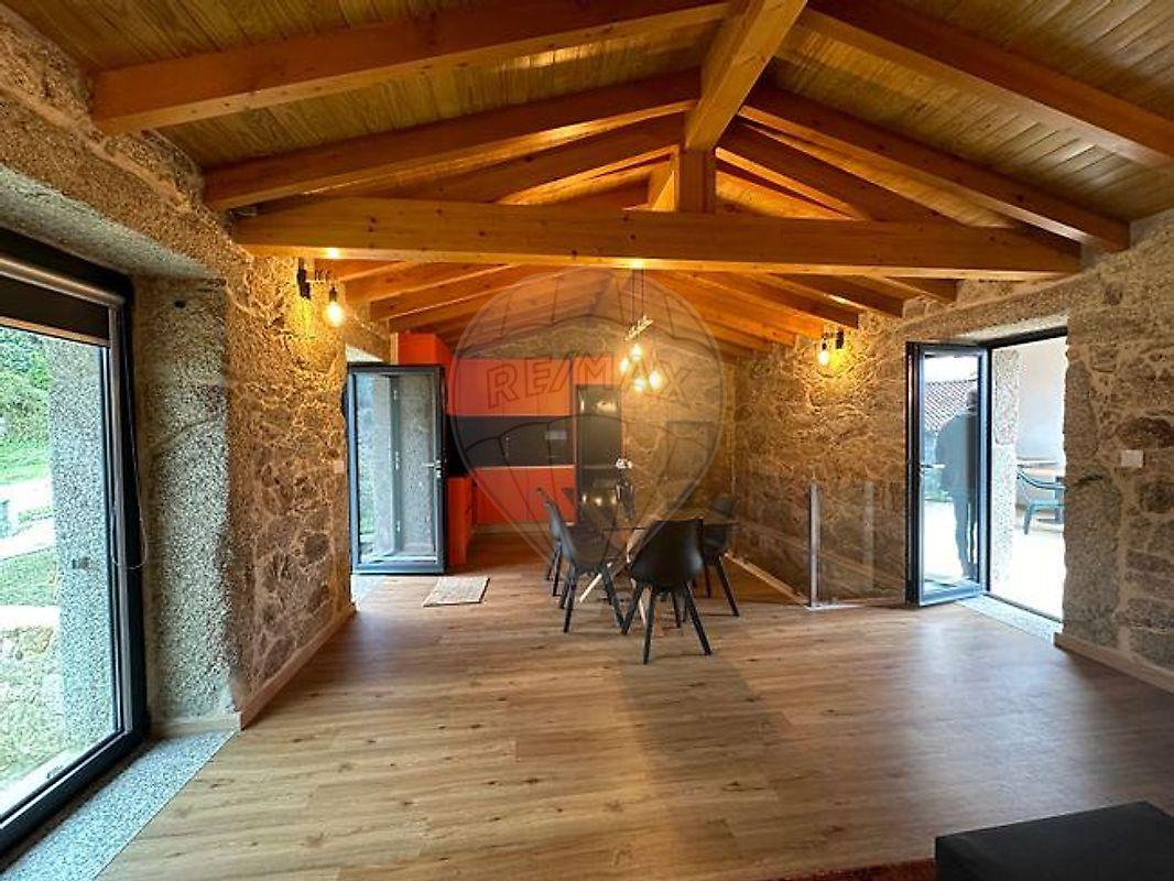 Moradia T2 para arrendamento