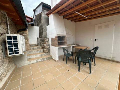 Moradia T2 para arrendamento