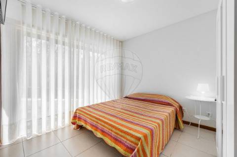 Moradia T4 para venda