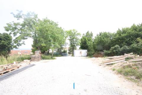 Loja com Esplanada no Rossio de Mangualde