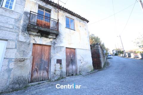 Moradia T3 Venda em Infias,Fornos de Algodres