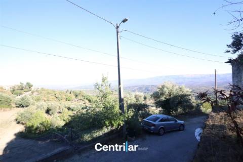 Moradia T3 Venda em Infias,Fornos de Algodres