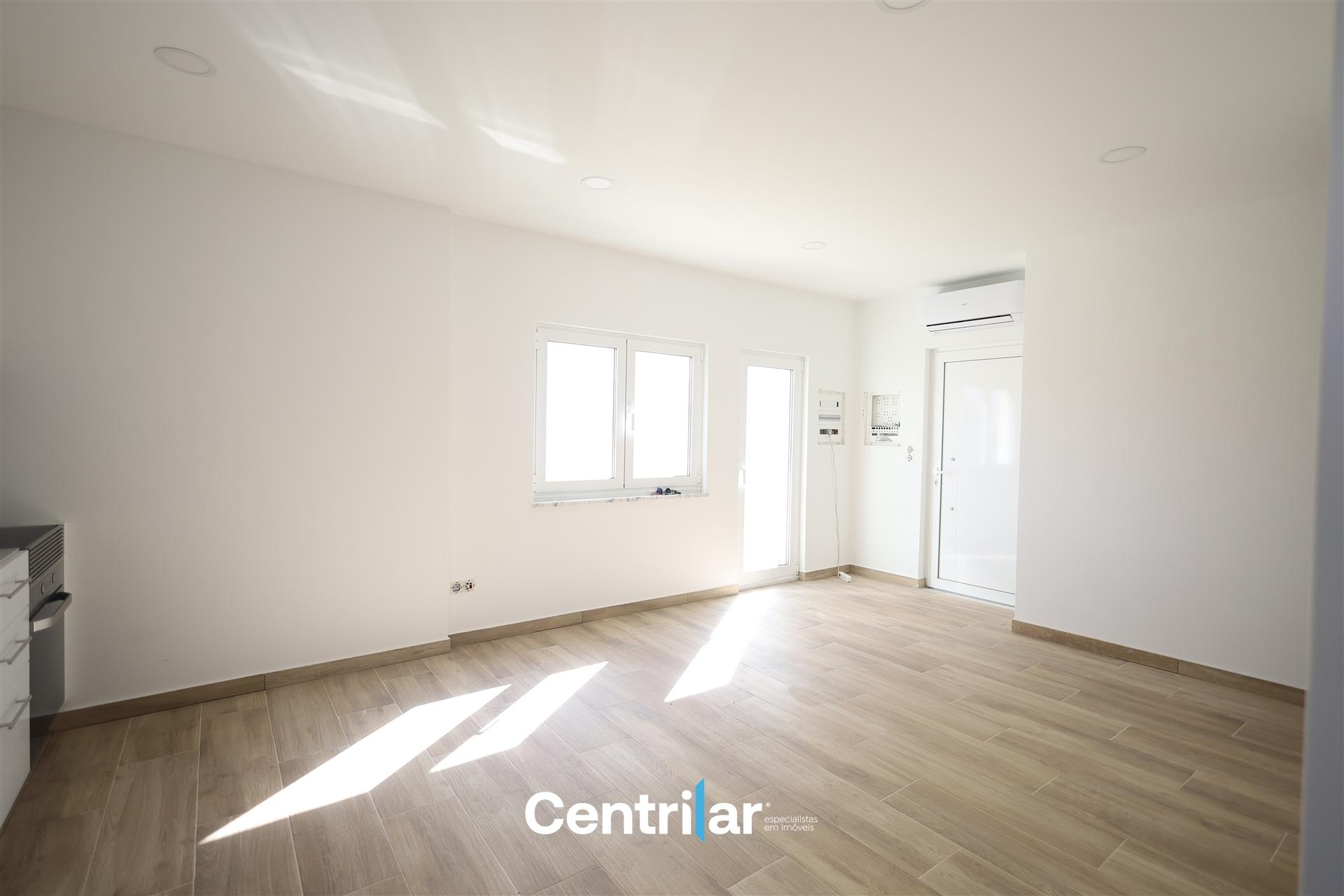 Andar Moradia T2 Remodelado no Centro de Mangualde