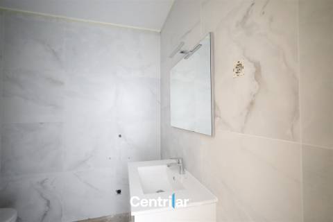 Andar Moradia T2 Remodelado no Centro de Mangualde