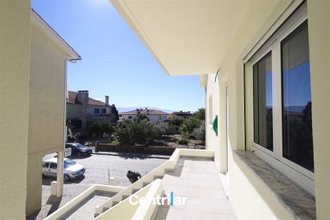 Andar Moradia T2 Remodelado no Centro de Mangualde