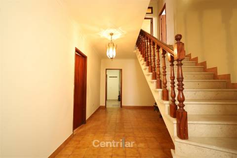 Moradia T5, Viseu, Mangualde, Venda