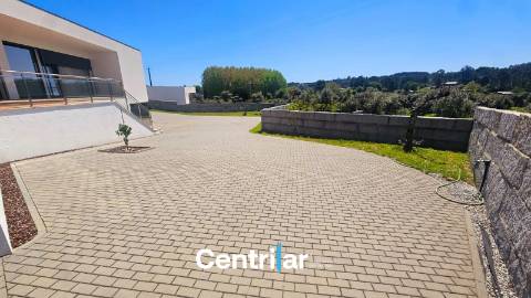 Moradia Isolada T3 Venda em Faíl e Vila Chã de Sá,Viseu