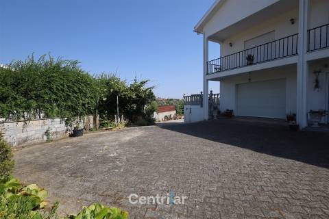 Moradia T5 Venda em Mangualde, Mesquitela e Cunha Alta,Mangualde