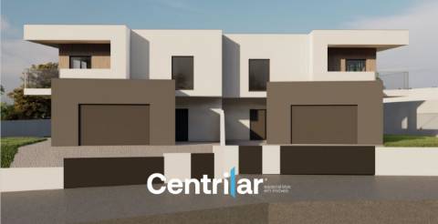 Moradia Geminada T3 Venda em São João de Lourosa,Viseu