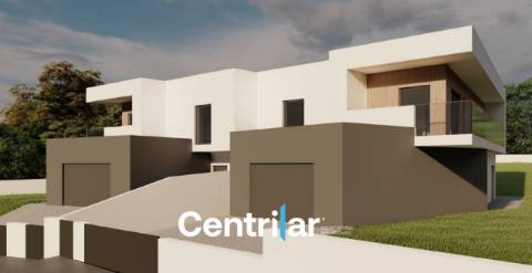 Moradia Geminada T3 Venda em São João de Lourosa,Viseu