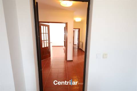 Apartamento Terraço T3 com Vista Deslumbrante para a Serra da Estrela – Seia