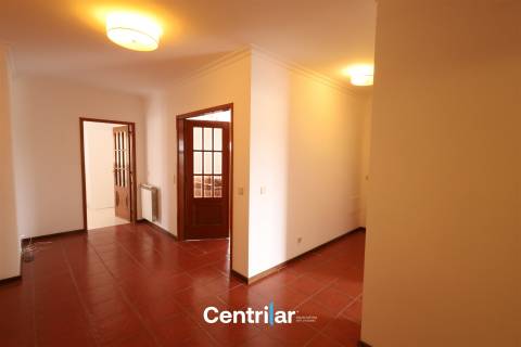 Apartamento Terraço T3 com Vista Deslumbrante para a Serra da Estrela – Seia