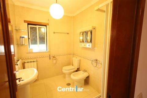 Apartamento Terraço T3 com Vista Deslumbrante para a Serra da Estrela – Seia