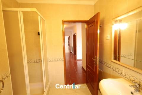 Apartamento Terraço T3 com Vista Deslumbrante para a Serra da Estrela – Seia