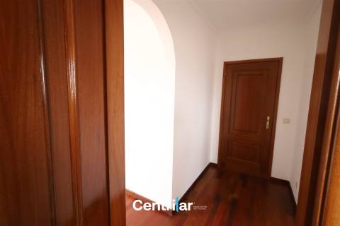 Apartamento Terraço T3 com Vista Deslumbrante para a Serra da Estrela – Seia