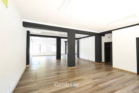 Loja , Centro de Viseu - Arrendamento ou Venda - Ref. CTR336